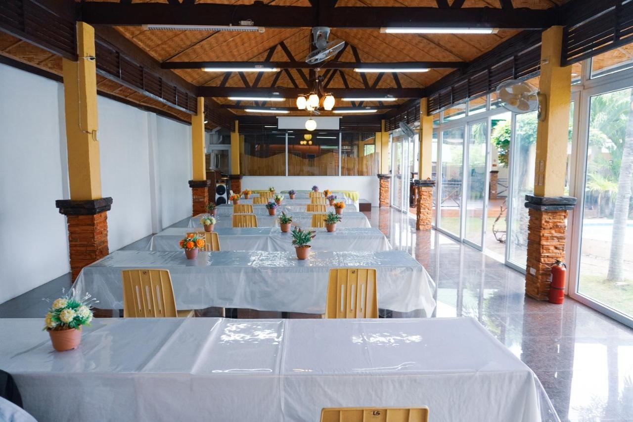 La Solana Suites And Resorts By Cocotel Puerto Galera Exterior photo